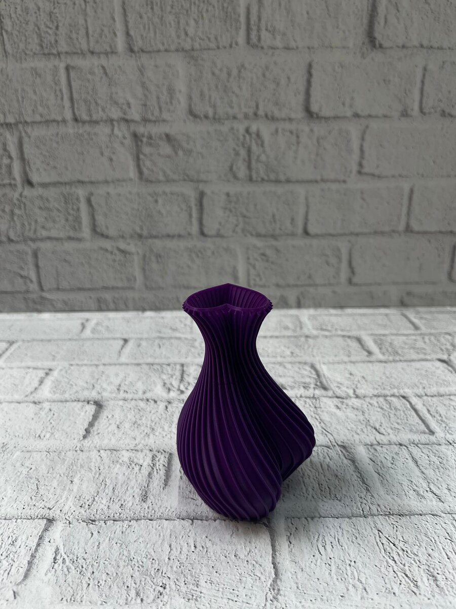 5 cm Mor Kalp Formlu Mini Vazo Modern Mini Dekor Ürünü 5 cm Mor Kalp Formlu Mini Vazo Modern Mini Dekor Ürünü
