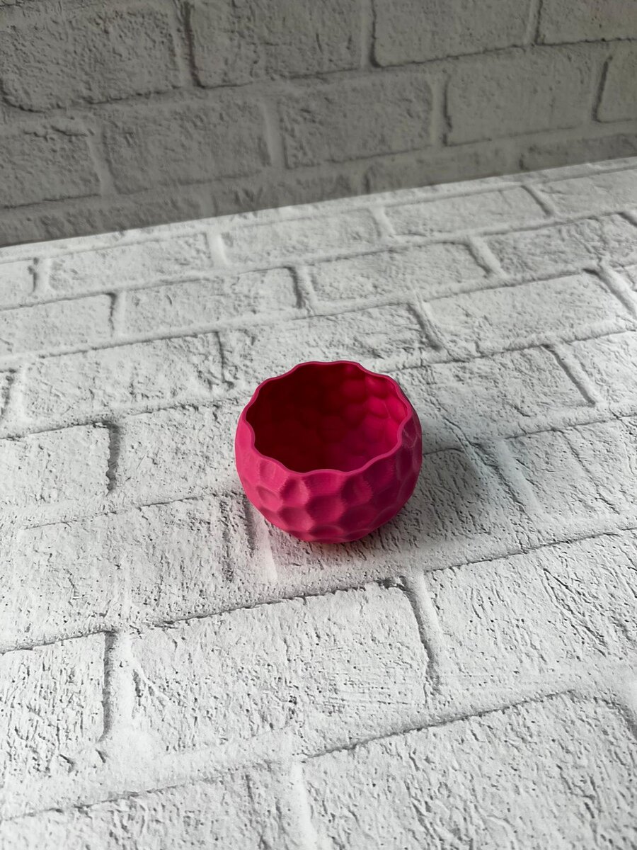 Küçük Boy Mor Saksı 5 cm Şık ve Minimal Dekoratif Tasarım Küçük Boy Mor Saksı 5 cm Şık ve Minimal Dekoratif Tasarım