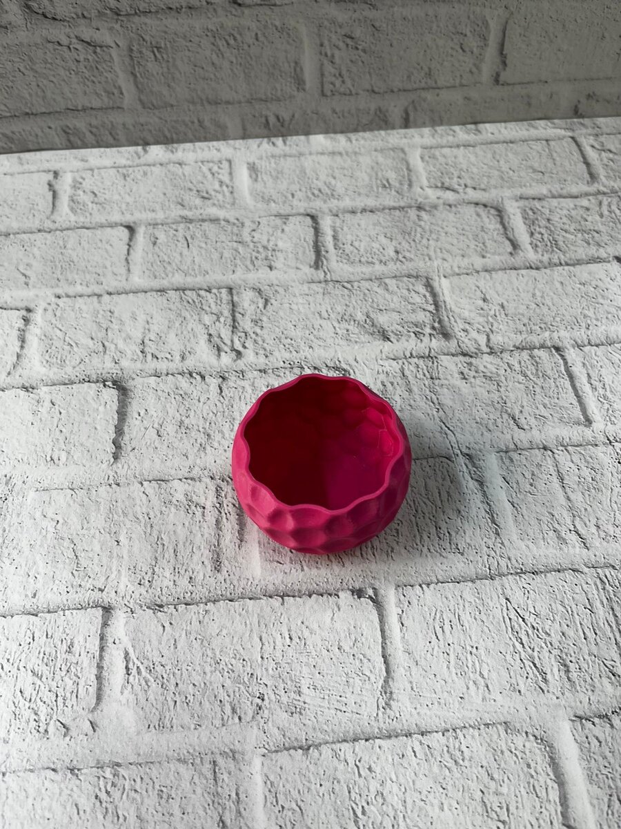 Küçük Boy Mor Saksı 5 cm Şık ve Minimal Dekoratif Tasarım Küçük Boy Mor Saksı 5 cm Şık ve Minimal Dekoratif Tasarım