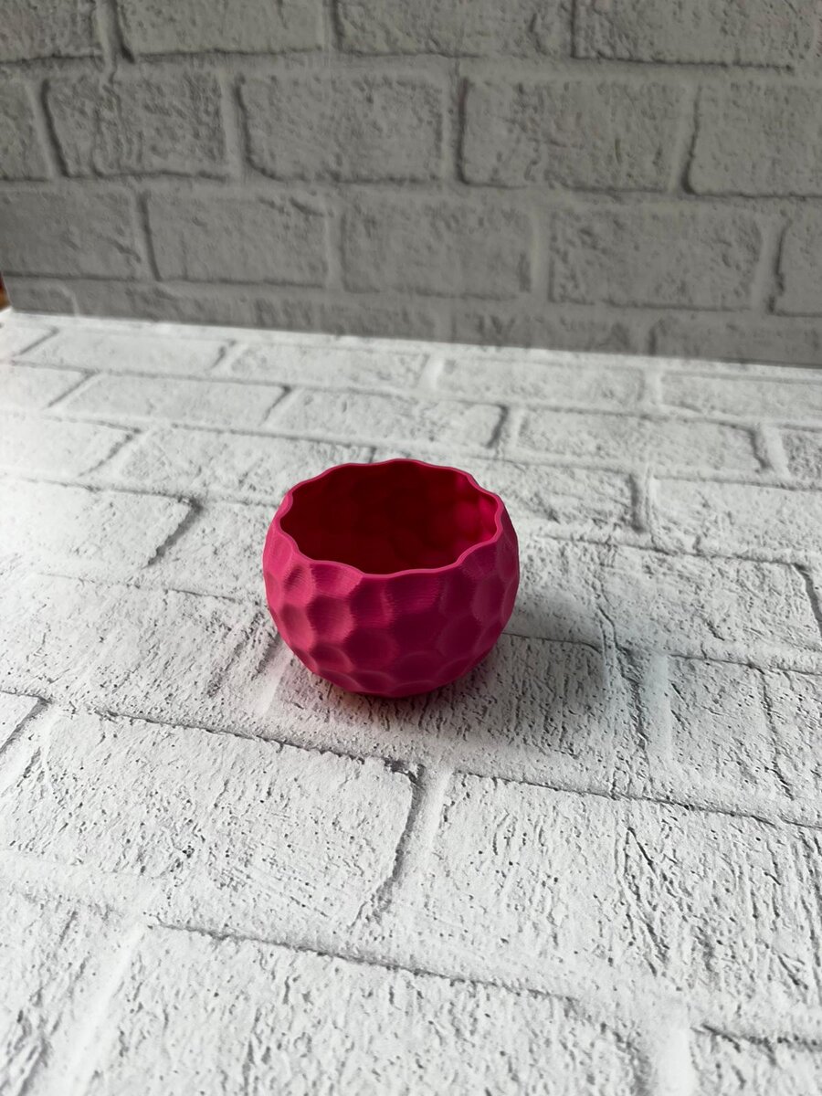 Küçük Boy Mor Saksı 5 cm Şık ve Minimal Dekoratif Tasarım Küçük Boy Mor Saksı 5 cm Şık ve Minimal Dekoratif Tasarım