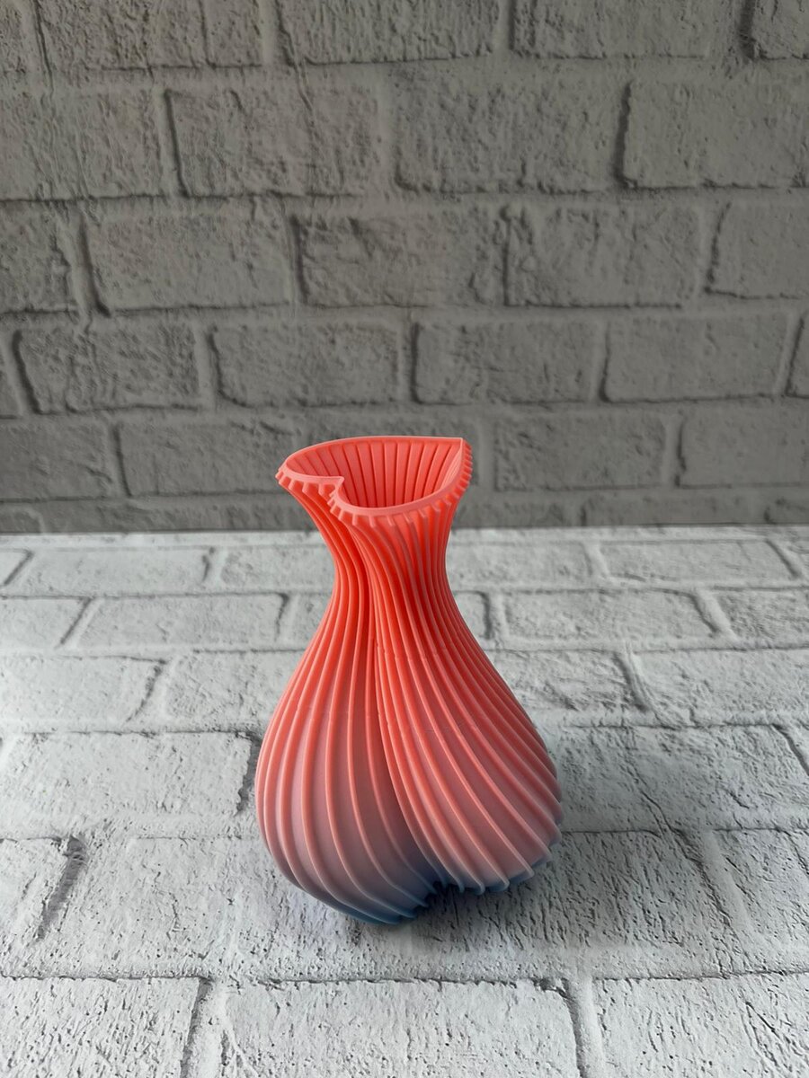 3D Dalga Desenli Kalp Formlu Dekoratif Vazo Pembe 15 cm 3D Dalga Desenli Kalp Formlu Dekoratif Vazo Pembe 15 cm