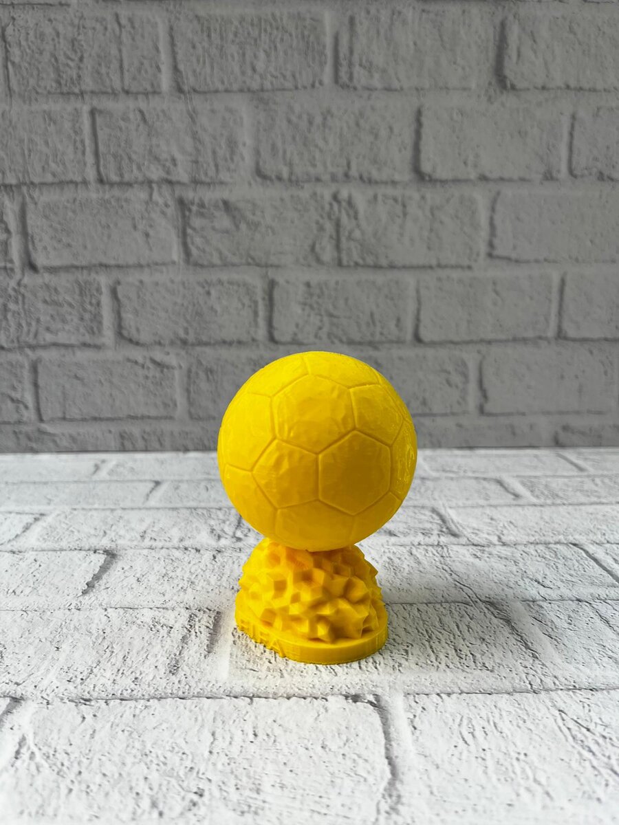 Sarı FIFA Topu Dekoratif Biblo 10cm Modern Masa Üstü Aksesuar