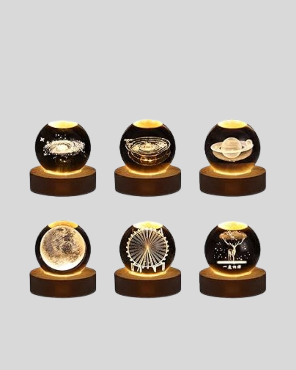 8 cm Ay Desenli Kristal Küre Sıcak LED Işıklı Ahşap Tabanlı Oda Lambası