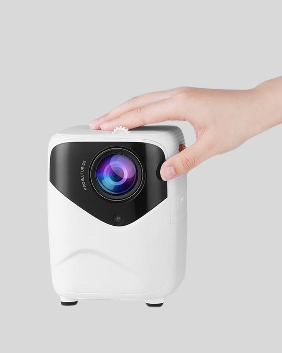 Mini Akıllı Projektör – 1080P Full HD, 64GB Depolama, 2GB RAM, Uzaktan Kumanda Destekli Mini Akıllı Projektör – 1080P Full HD, 64GB Depolama, 2GB RAM, Uzaktan Kumanda Destekli