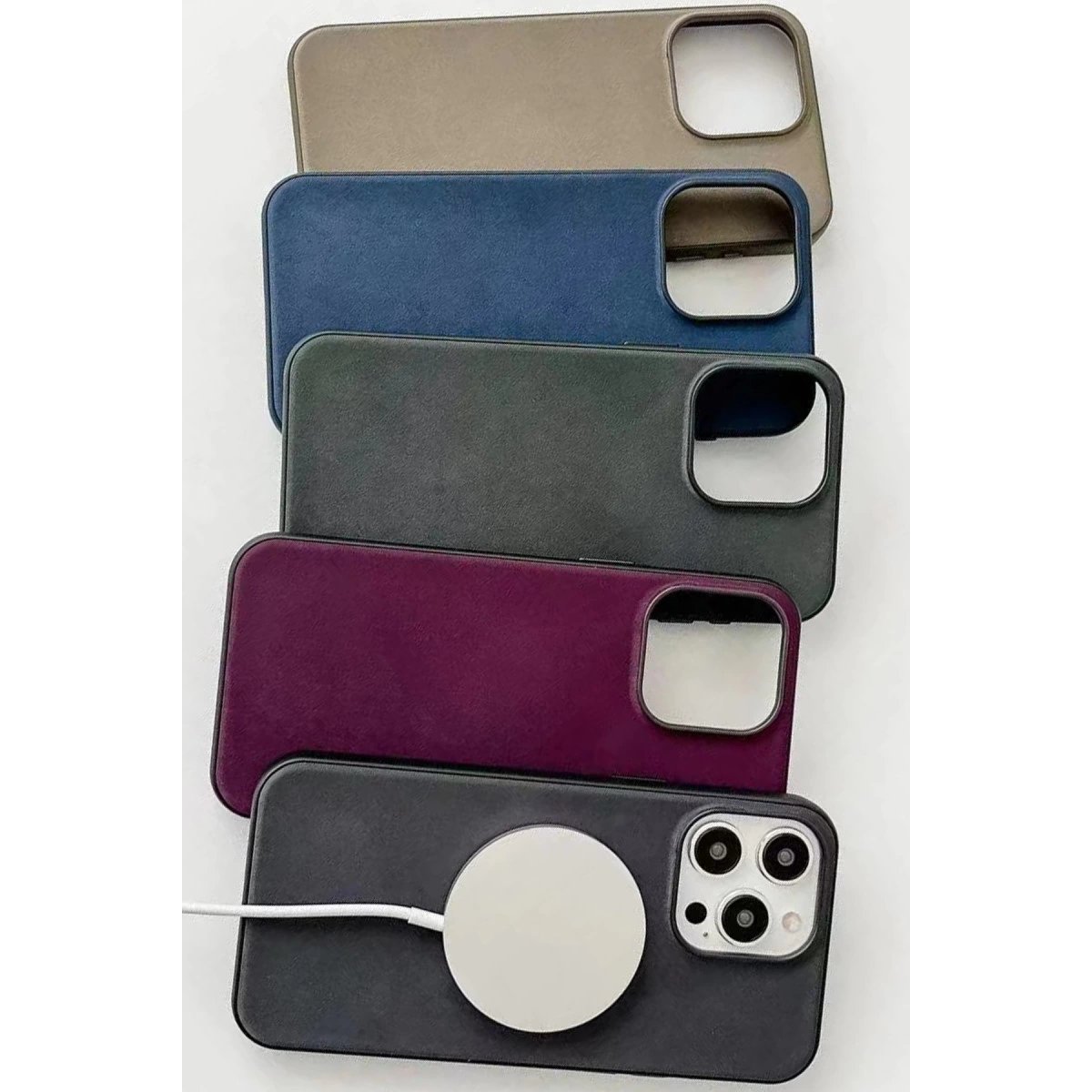 İphone 15 Pro Max Kılıf Karen Magsafe Kapak - Siyah İphone 15 Pro Max Kılıf Karen Magsafe Kapak - Siyah