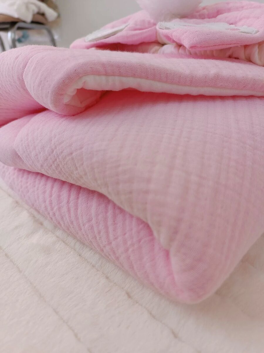 Yenidoğan 4 Kat Müslin Kumaş Kulaklı Patili Fiyonk Bebek Battaniyesi Kundak Pembe Yenidoğan 4 Kat Müslin Kumaş Kulaklı Patili Fiyonk Bebek Battaniyesi Kundak Pembe