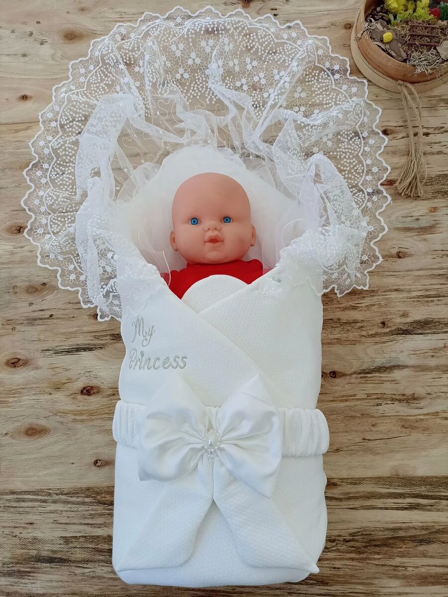 Yenidoğan Sahra My Princess Nakışlı Lüks Kundak Bebek Battaniyesi Ekru Yenidoğan Sahra My Princess Nakışlı Lüks Kundak Bebek Battaniyesi Ekru