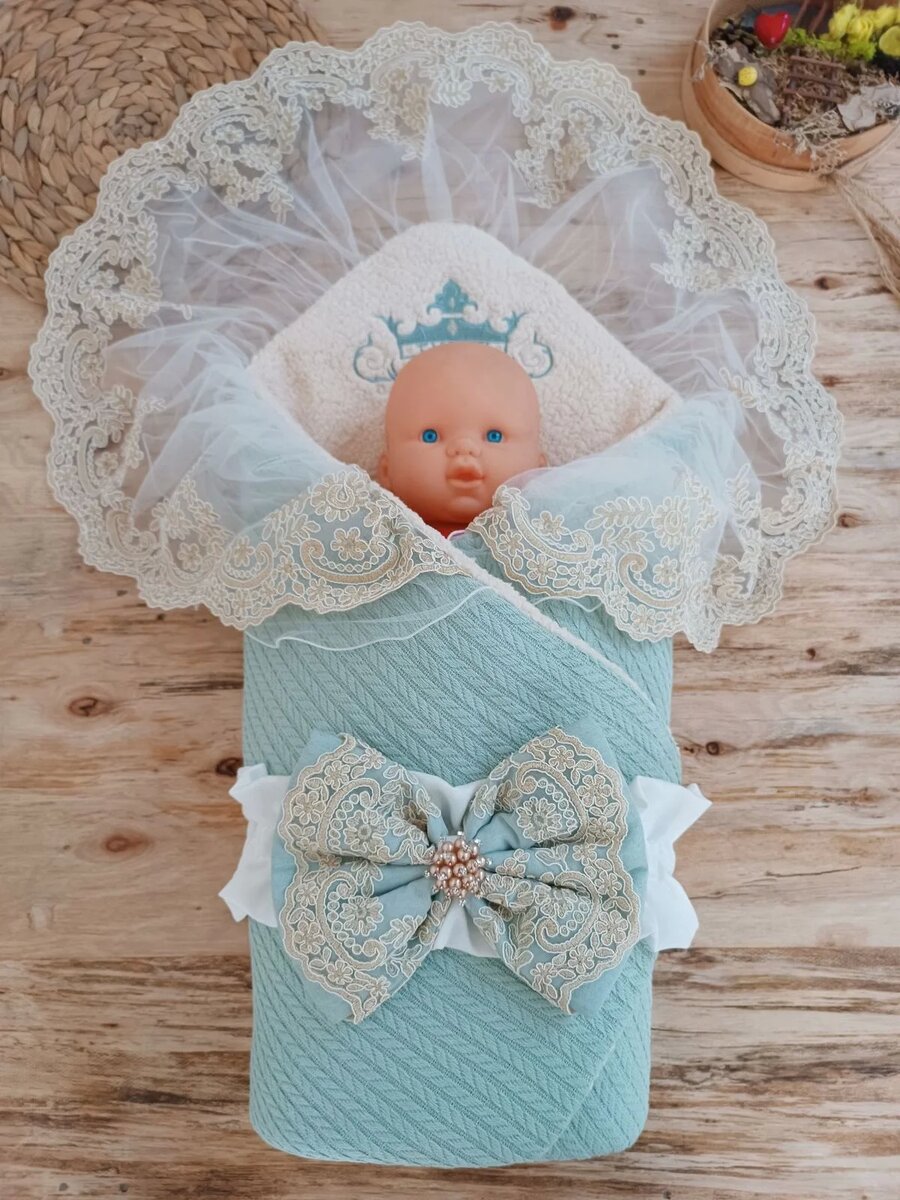 Yenidoğan Kuzulu Taç Nakış Güpürlü Fiyonklu Duvaklı Prizma Taş Unisex Kundak Bebek Battaniyesi Su Yeşili Yenidoğan Kuzulu Taç Nakış Güpürlü Fiyonklu Duvaklı Prizma Taş Unisex Kundak Bebek Battaniyesi Su Yeşili