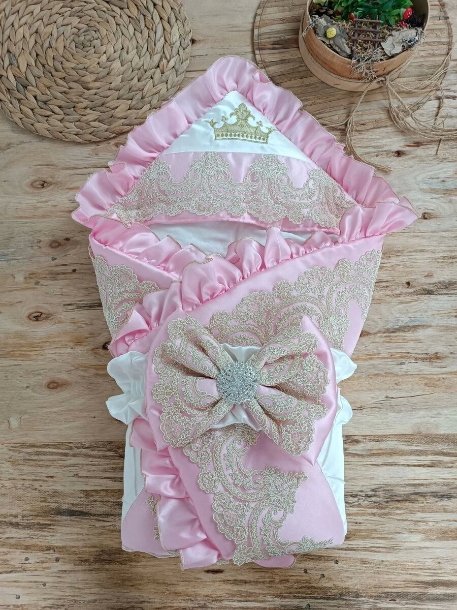 Yenidoğan Grand Lüks Kelebek Ağır Güpür İşlemeli Şapkalı Bebek Battaniyesi Kundak Pembe Yenidoğan Grand Lüks Kelebek Ağır Güpür İşlemeli Şapkalı Bebek Battaniyesi Kundak Pembe