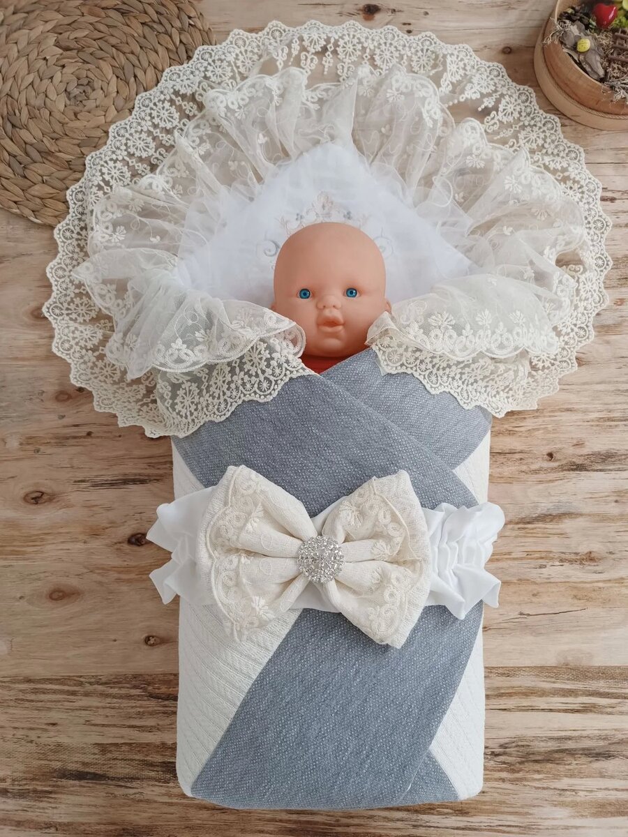 Yenidoğan Teri Cotton Taç Nakışlı Prizma Taş Kundak Bebek Battaniyesi Krem Yenidoğan Teri Cotton Taç Nakışlı Prizma Taş Kundak Bebek Battaniyesi Krem