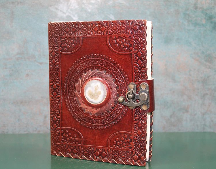 Taşlı Deri Defter Ksk3154 Taşlı Deri Defter Ksk3154