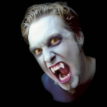 Beyaz Renk Takma Vampir Dişi Korku Dişleri 2 li  (CLZ)