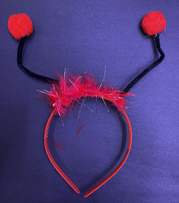 Kırmızı Ponponlu Gösteriler İçin Plastik Uğur Böceği Tacı (CLZ)