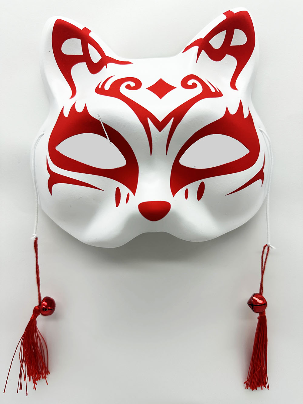 Kırmızı Püsküllü Boncuklu Plastik Kedi Maskesi 1 No 17x18 cm (CLZ)