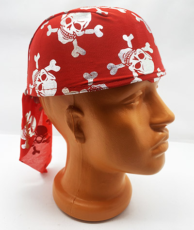 Kırmızı Renk Gümüş Kuru Kafa Baskılı Tas Korsan Şapkası  (CLZ)