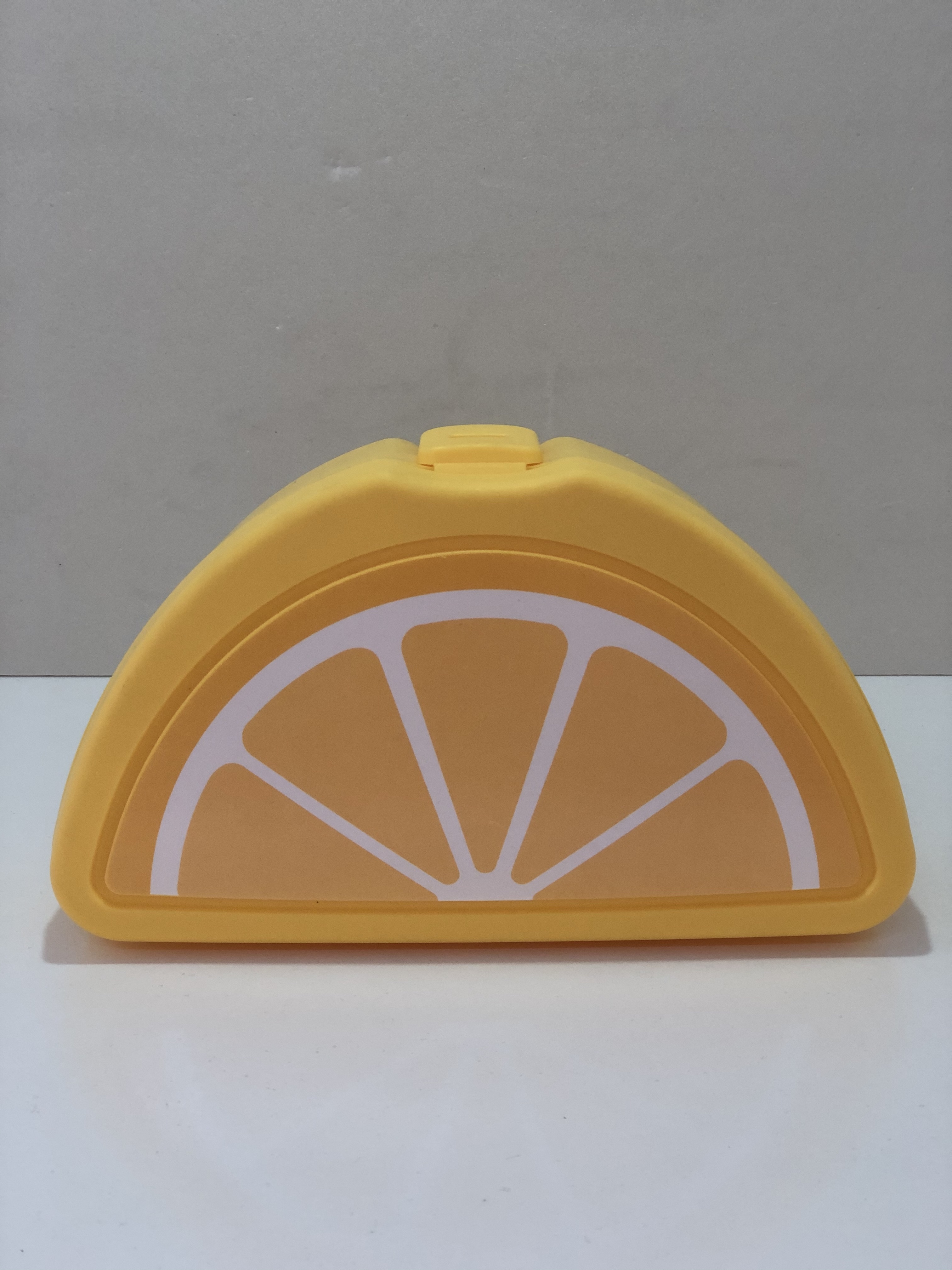 CLZ174 Limon Model Lunch Box Saklama Kabı – Çatal Kaşık Hediyeli