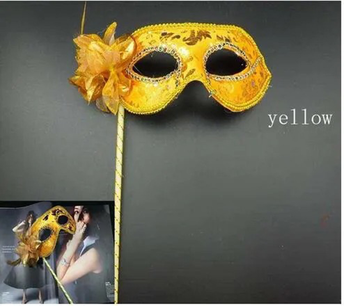 Lüks Taşlı Saplı Maskeli B Maskesi Altın Renk 35 cm Lüks Taşlı Saplı Maskeli B Maskesi Altın Renk 35 cm