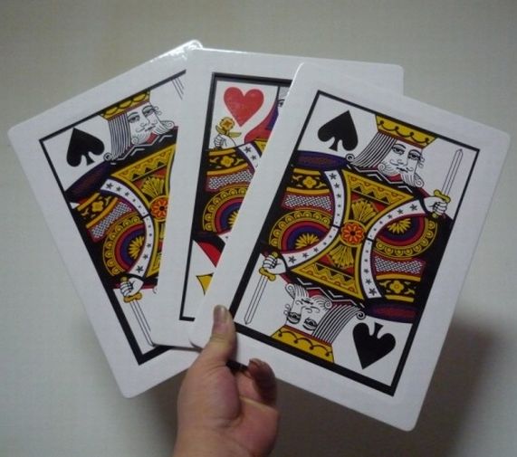Üç Kart Monte Sihirbazlık Oyunu  Basit Etkileyici sihirbazlık oyunu 0040- 3 Kart Fiyatı   (CLZ)
