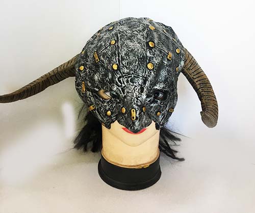 Uzun Siyah Saçlı Büyük Boynuzlu Lateks Et Korku Maskesi (CLZ)