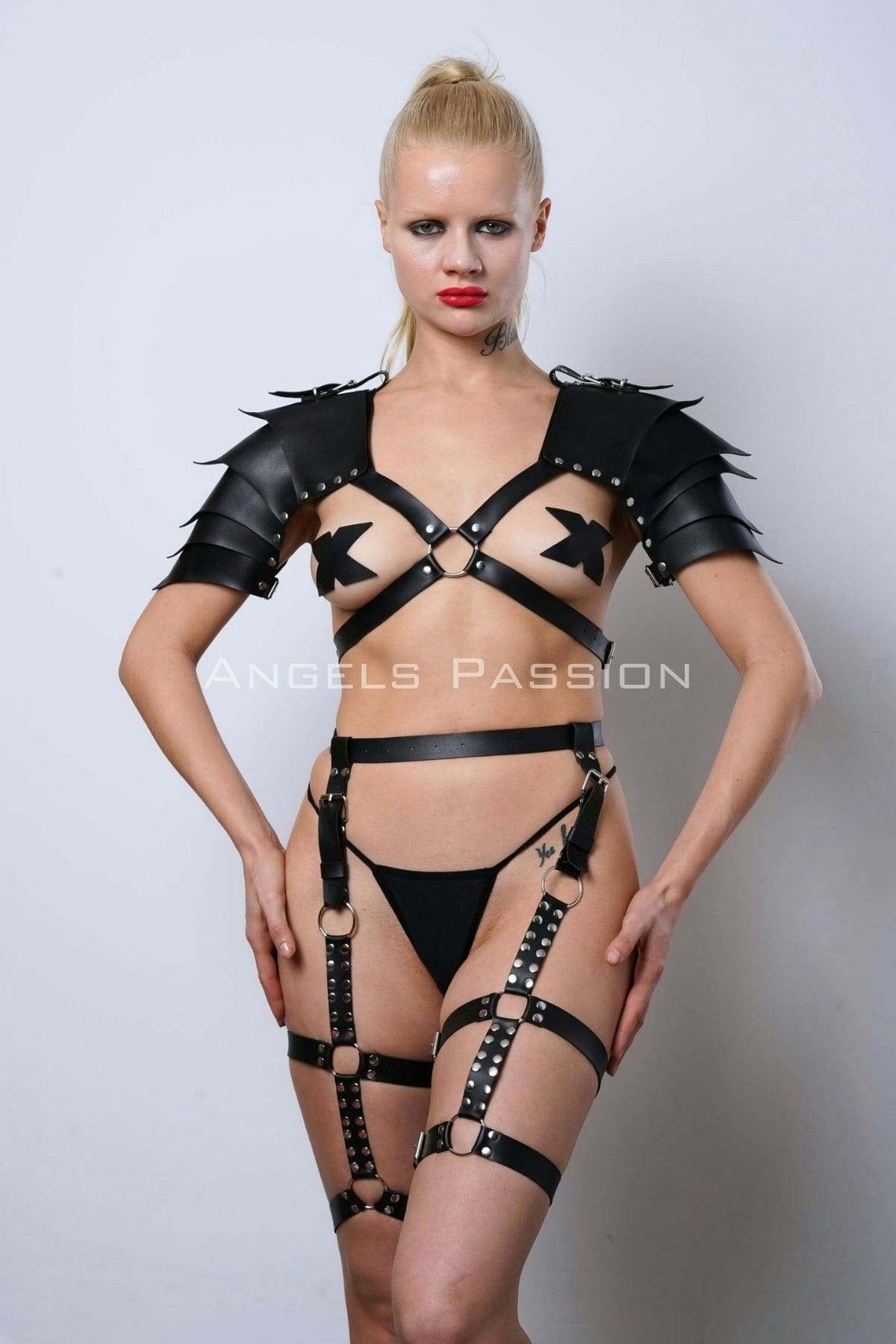 CLZ41 Kadın Gladyatör Cosplay Kostüm, Deri Jartiyer Harness Takım - Ürün Rengi:Siyah