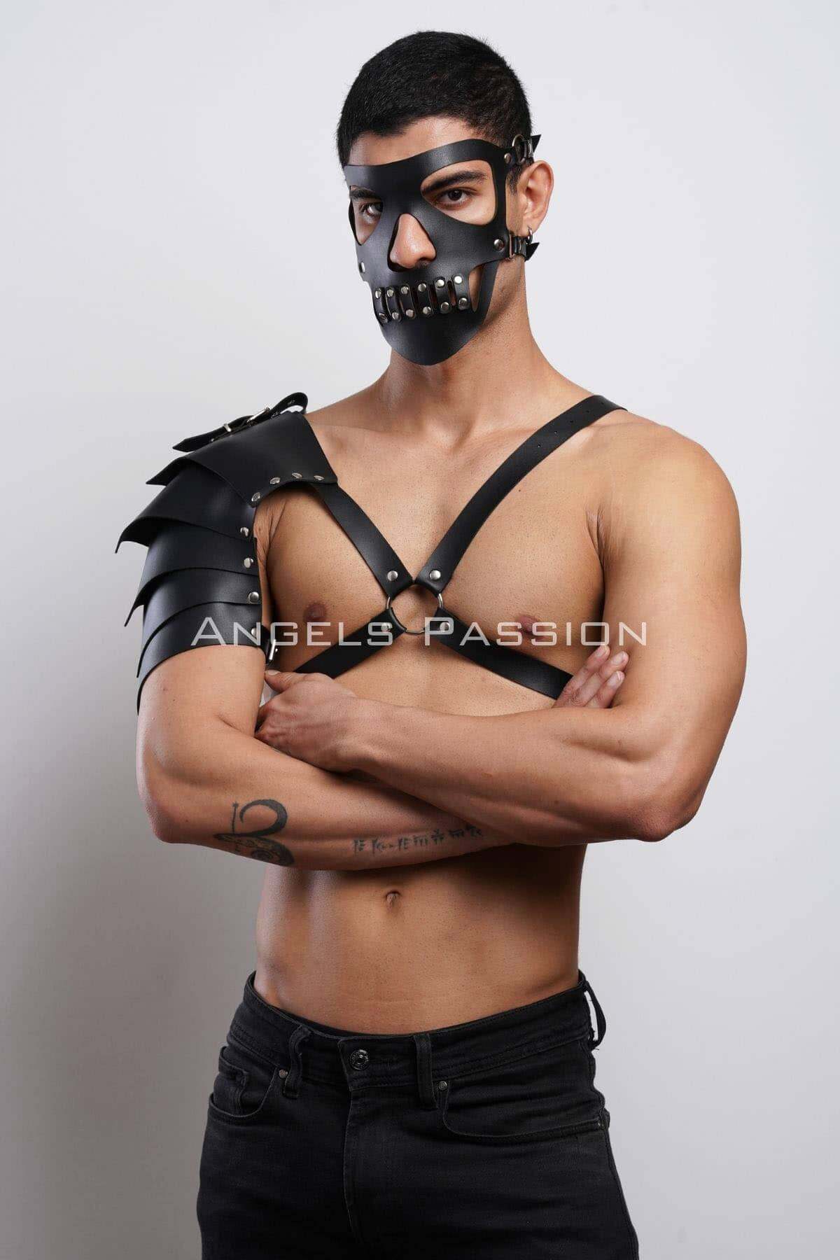 CLZ41 Maske Detaylı Tek Kol Barbar Kostüm Takım, Erkek Deri Cosplay Takım - Ürün Rengi:Siyah