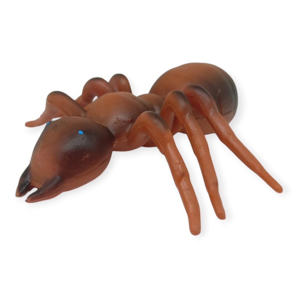 Böcek Figürleri - Gerçekçi Figür - Kırmızı Karınca 11 cm - 1 ADET