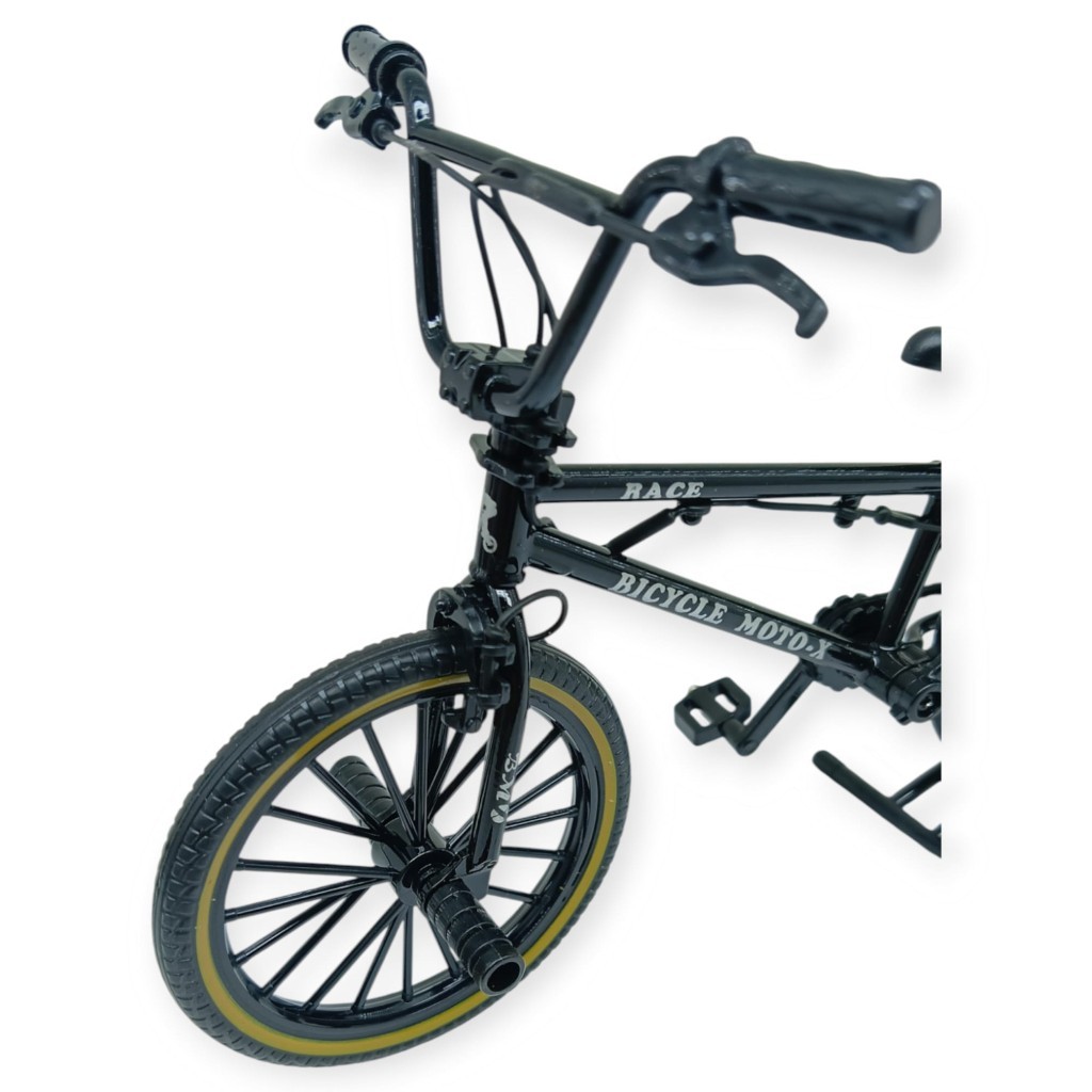 Model Araçlar -1:8 Metal BMX Bisiklet - Die -Cast 17 cm - Siyah - 1 ADET Model Araçlar -1:8 Metal BMX Bisiklet - Die -Cast 17 cm - Siyah - 1 ADET