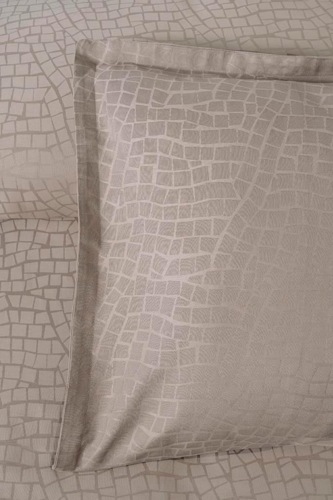 Jakarlı Saten Çift Kişilik Nev Takımı Adelya Marble Jakarlı Saten Çift Kişilik Nev Takımı Adelya Marble
