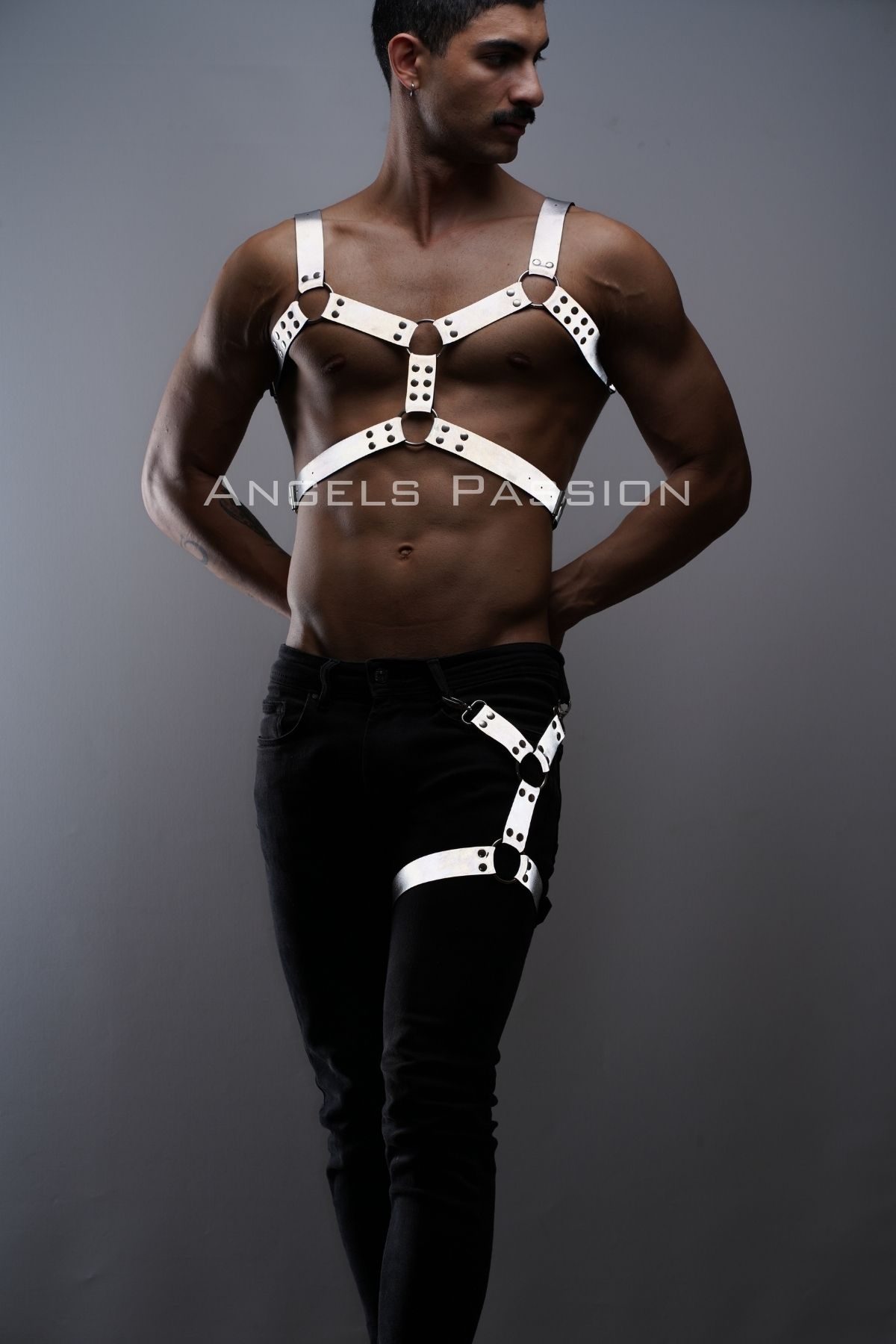 CLZ41 ReflektörlüKaranlıkta Yansıyan Erkek Göğüs ve Bacak Harness Takım - Ürün Rengi: