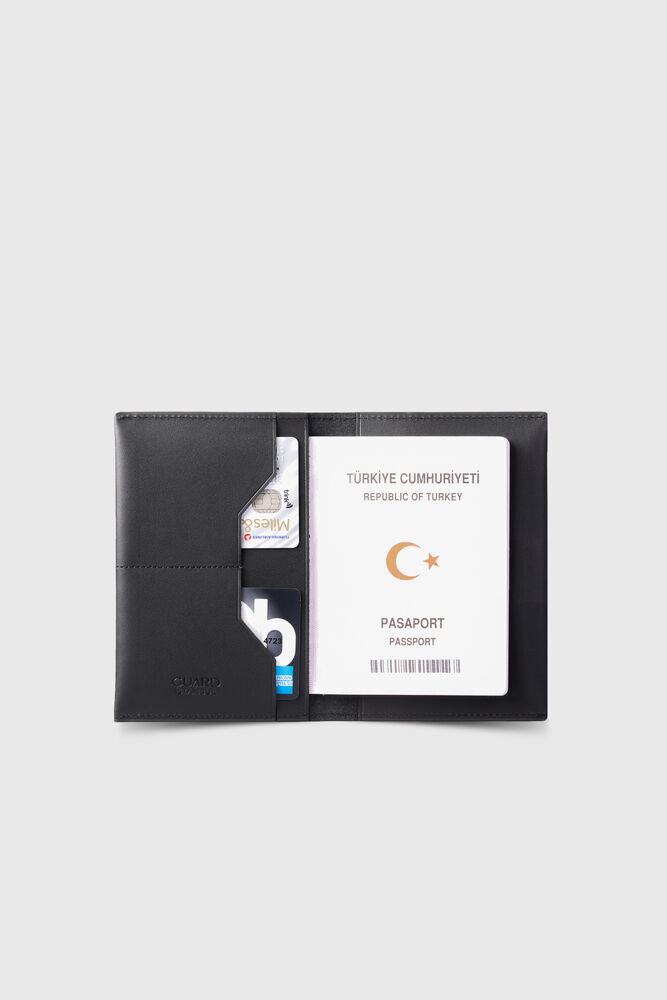 CLZ359  Siyah Pasaport Kılıfı