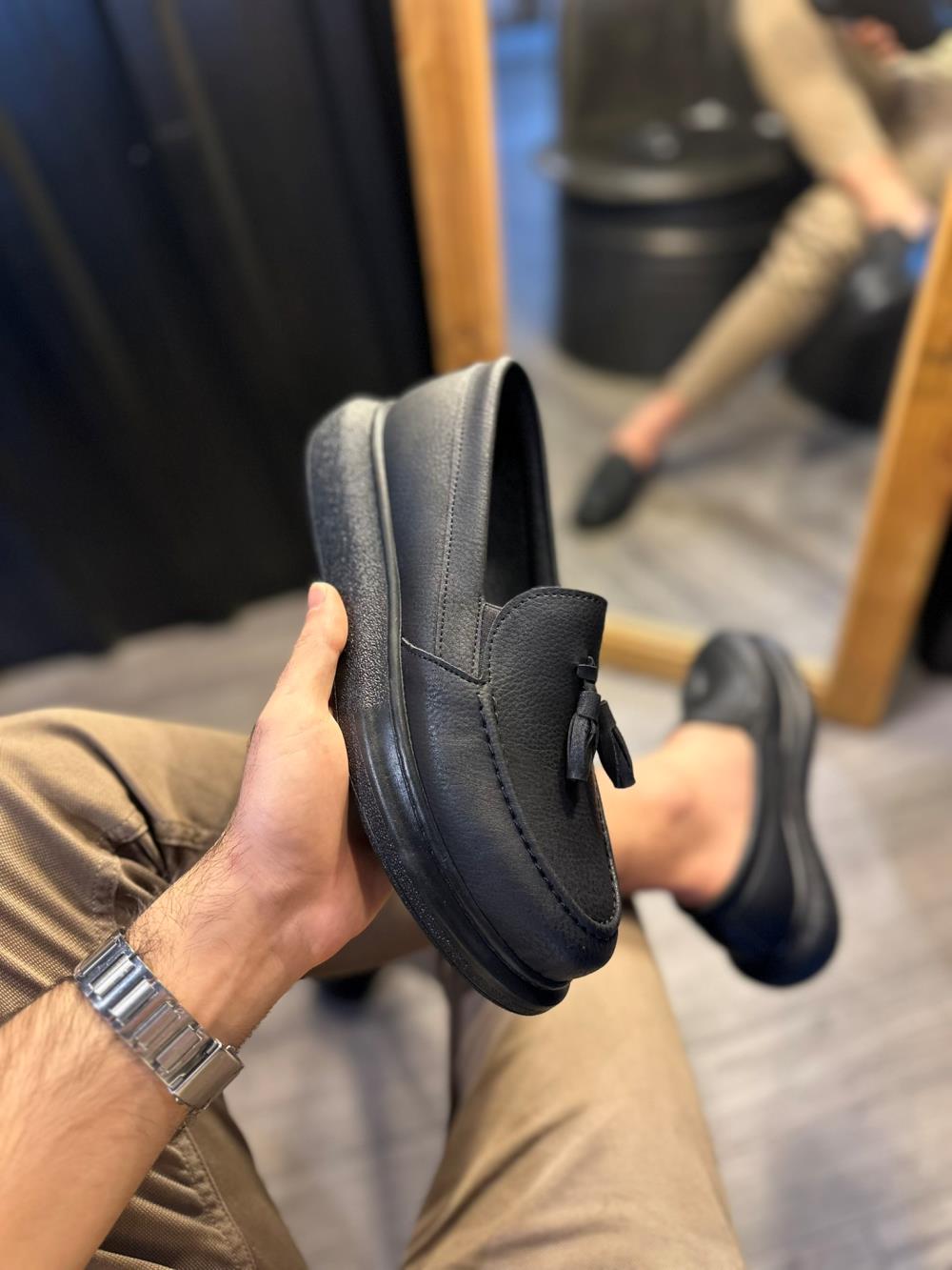 CLZ941  Günlük Spor Klasik Ayakkabı  Siyah (Siyah Taban)