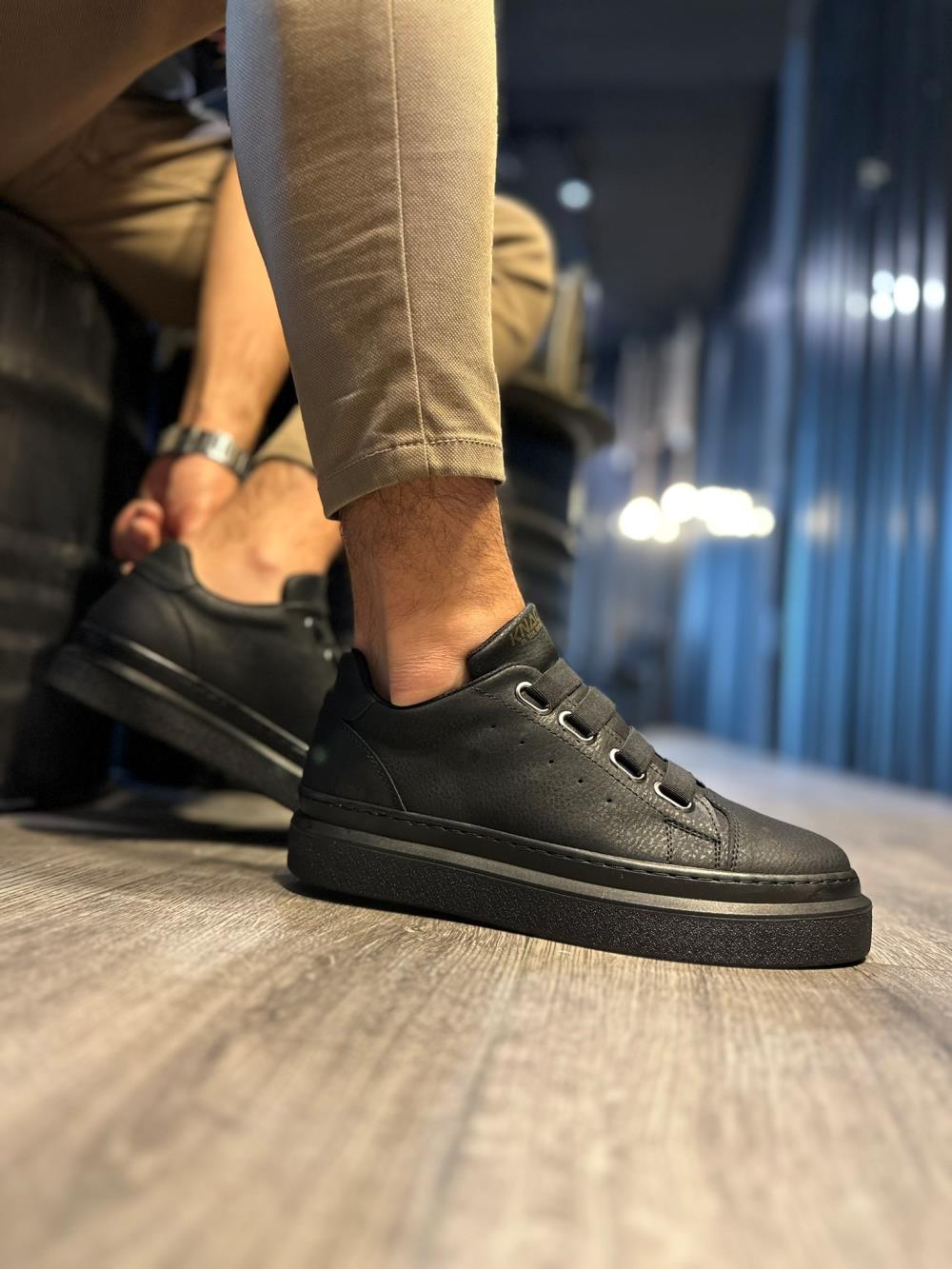 CLZ941  Günlük Ayakkabı  Siyah (Siyah Taban)