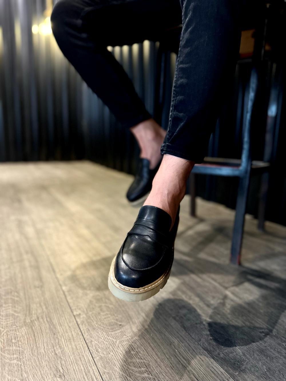 CLZ941  Yüksek Taban Klasik Ayakkabı  Siyah