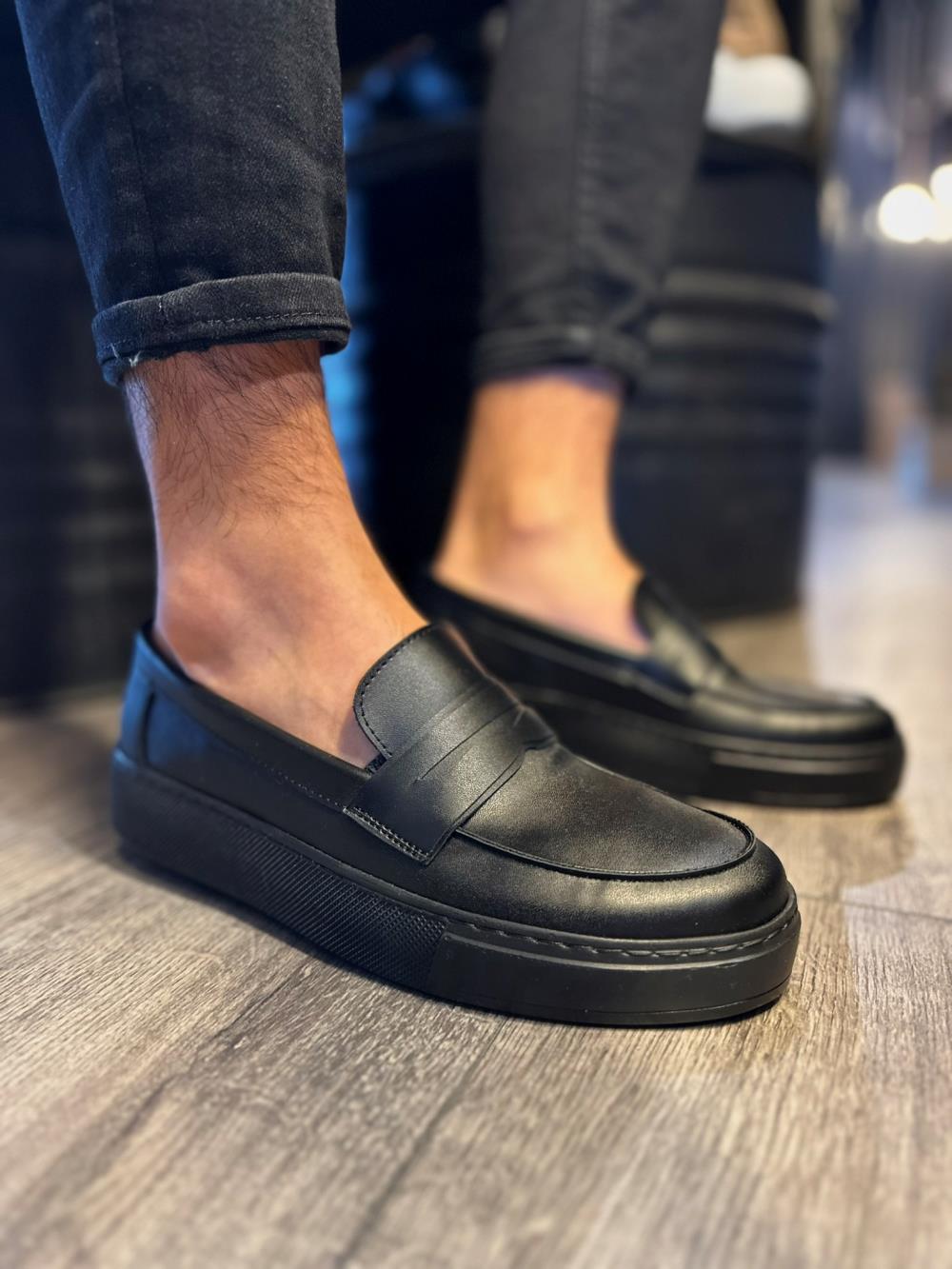 CLZ941  Günlük Klasik Ayakkabı  Siyah (Siyah Taban)