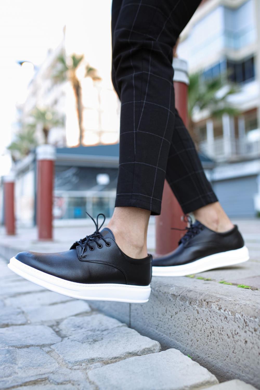 CLZ941  Klasik Erkek Ayakkabı  Siyah (Beyaz Taban)