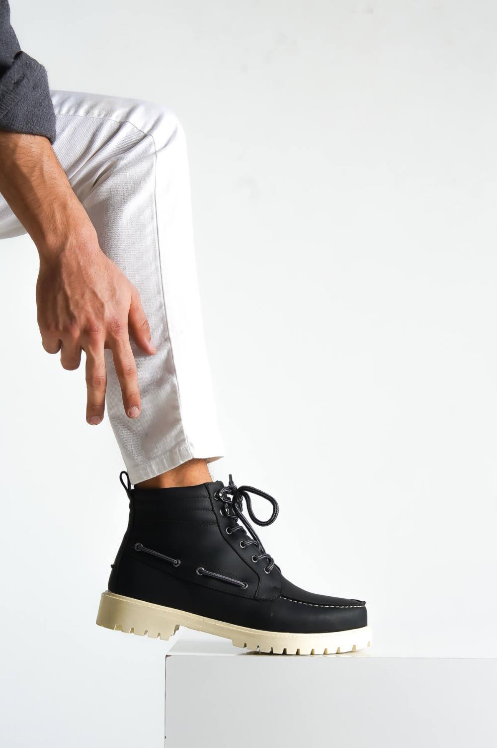 CLZ941  Yüksek Taban Ayakkabı  Siyah (Beyaz Taban)